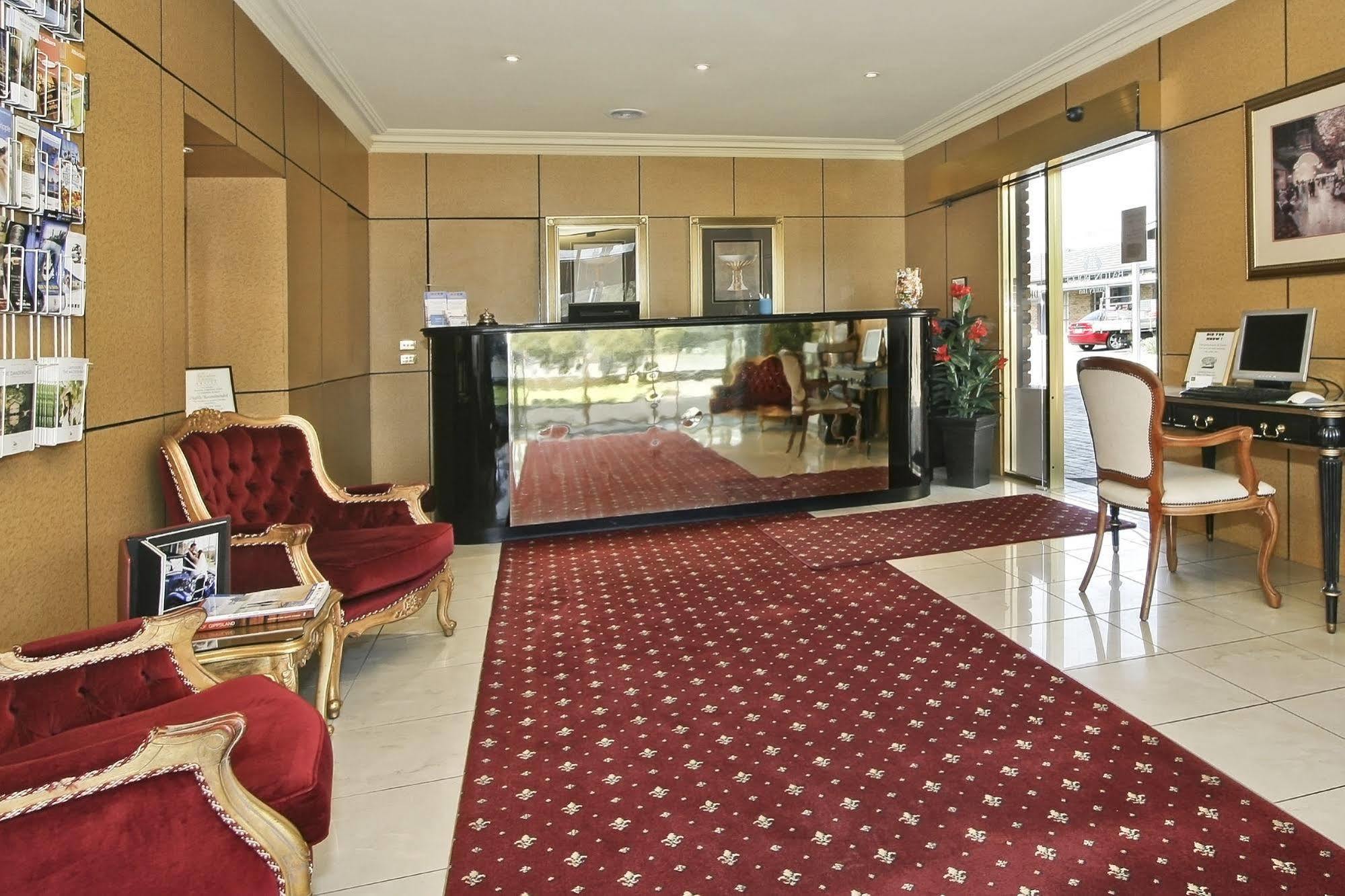 Rowville International Hotel Exterior foto